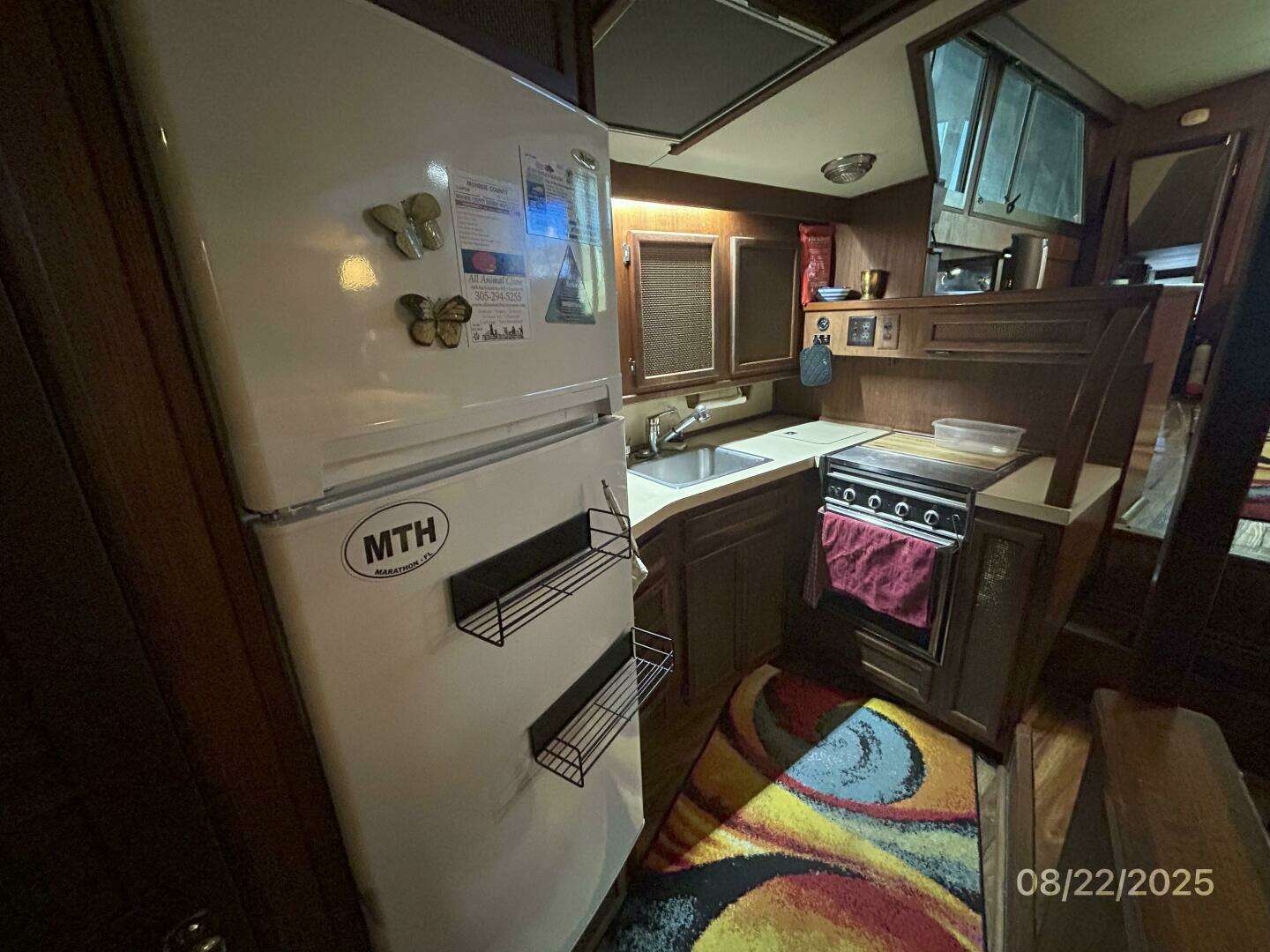 1984 Viking 44 - Image 41