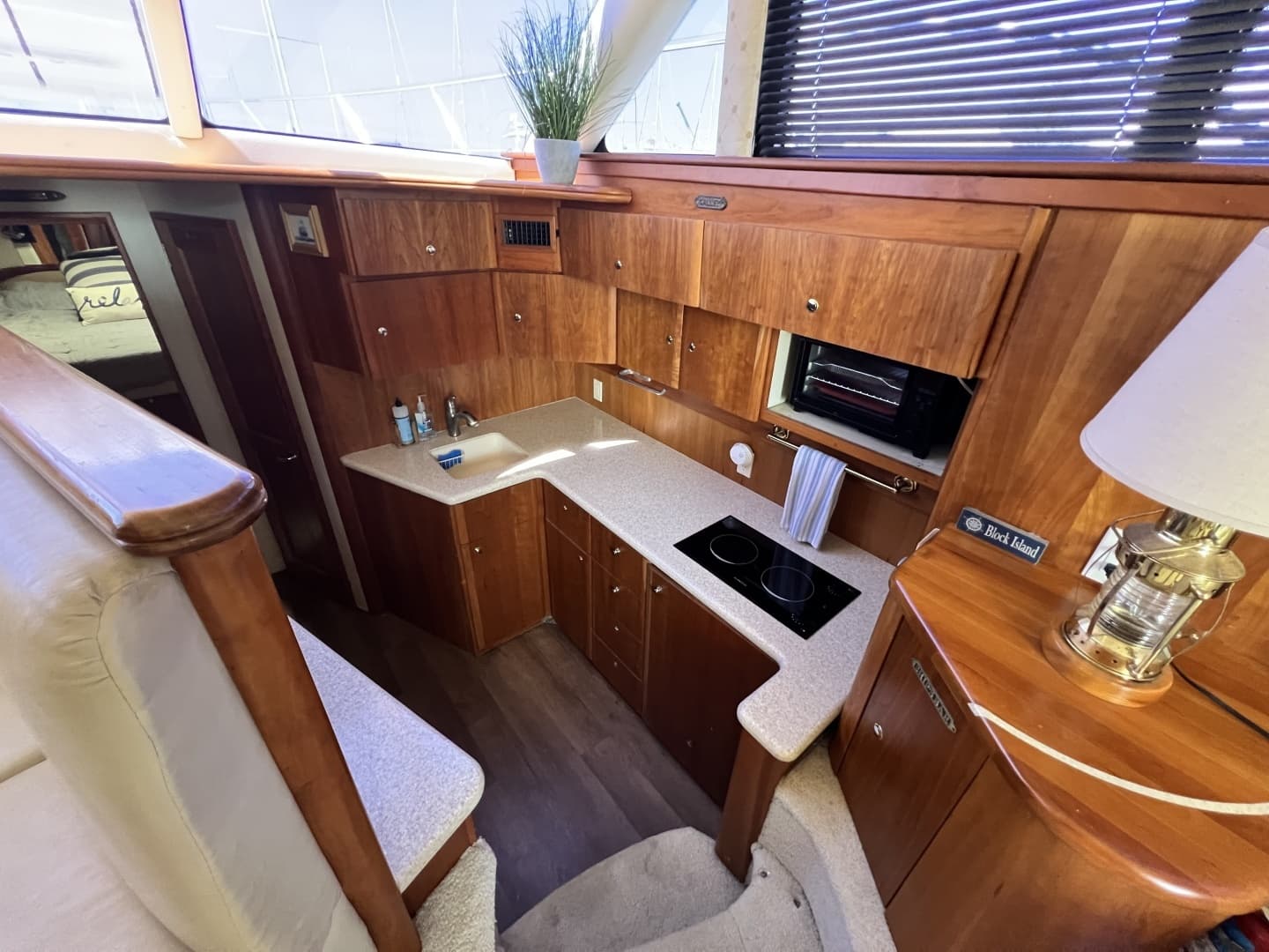 2000 Silverton 42C - Image 21