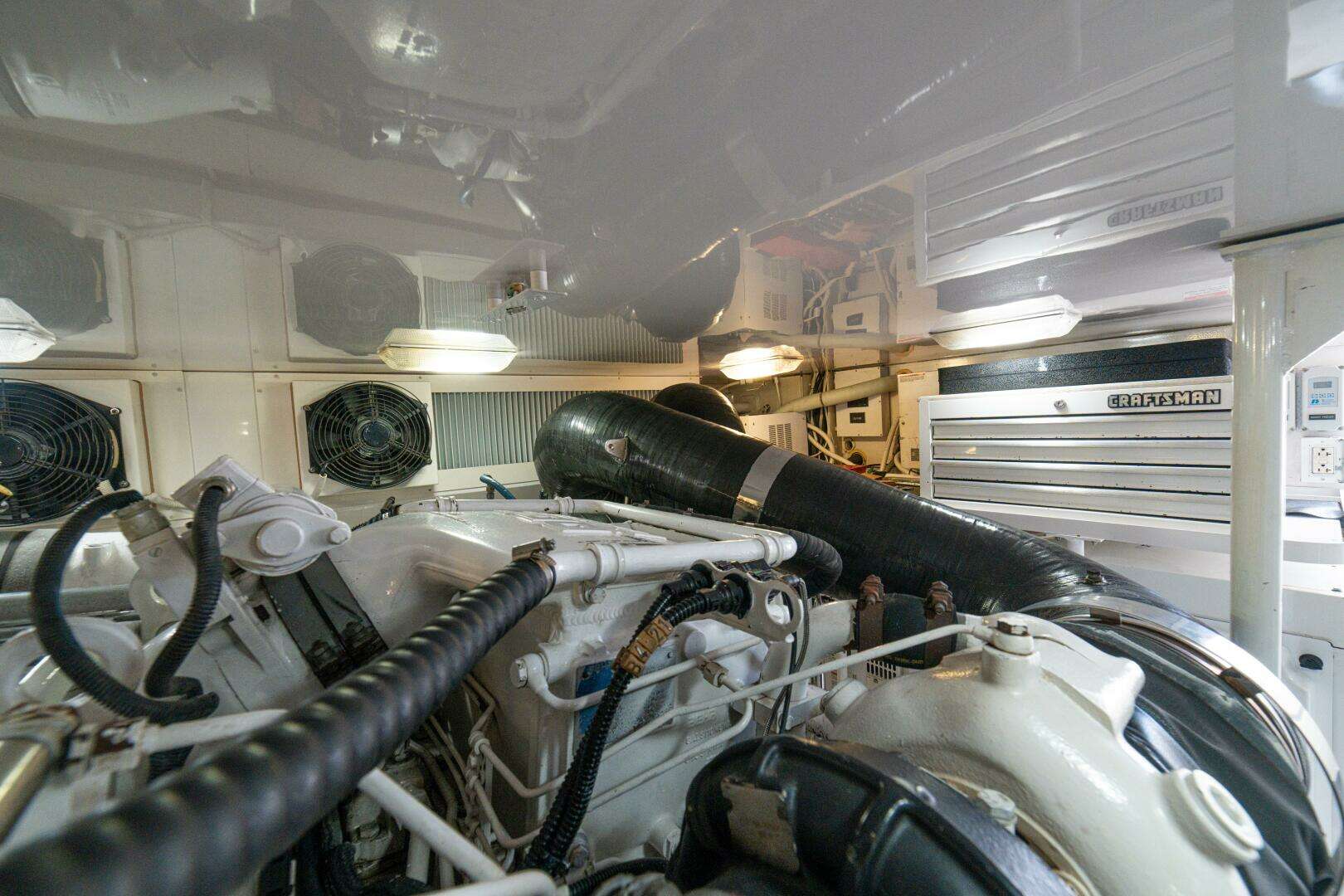2004 Viking 61 Convertible - Image 68