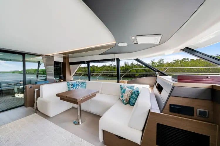 2024 Prestige M48 - Image 21