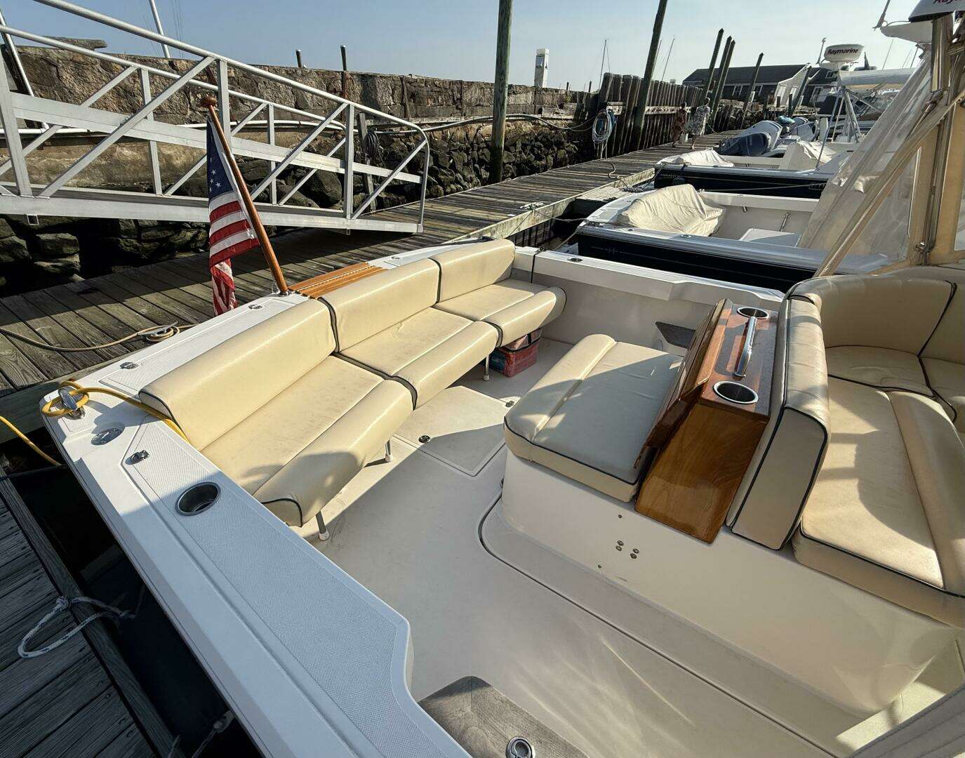 2009 Hunt Yachts Harrier 29 - Image 11