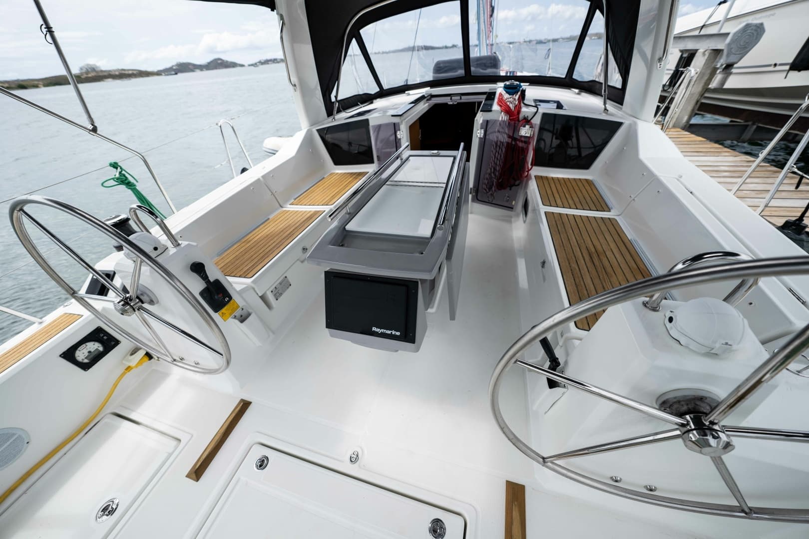 2017 Beneteau Oceanis - Image 4