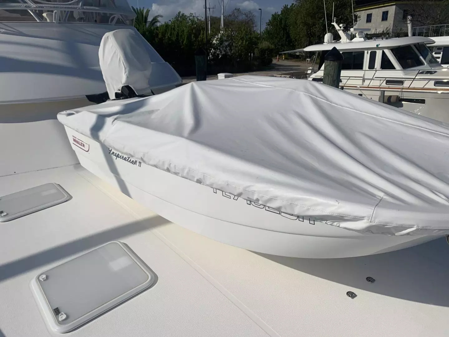 2008 Riviera 51 Flybridge - Image 5