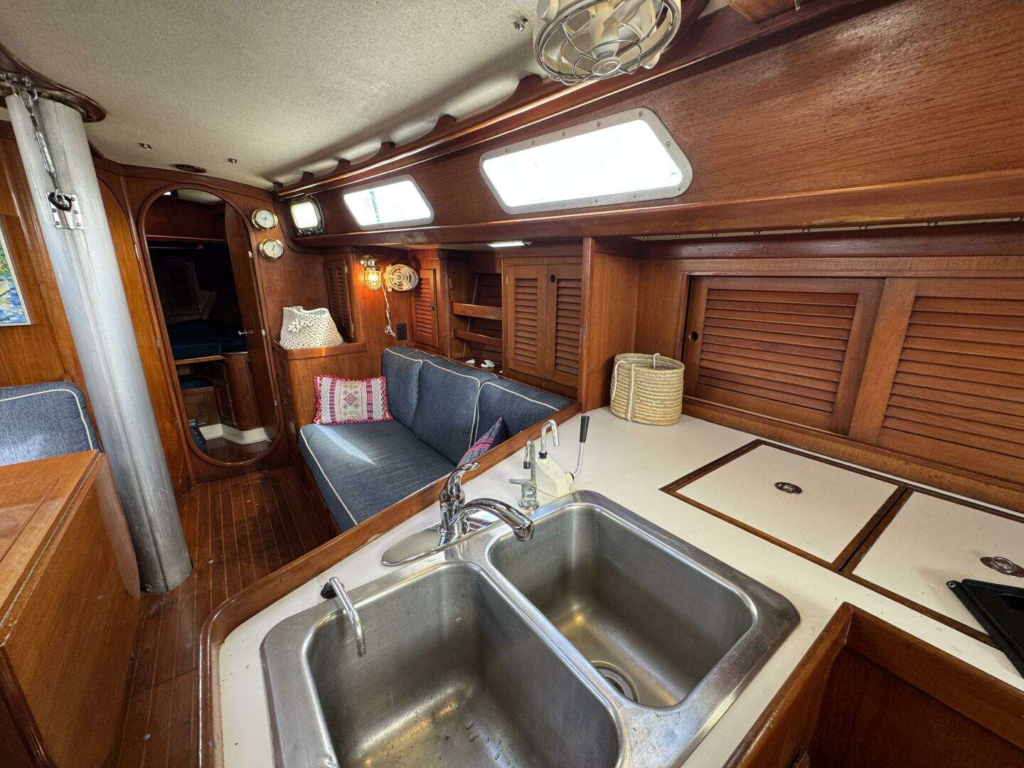 1986 Bristol — - Image 22