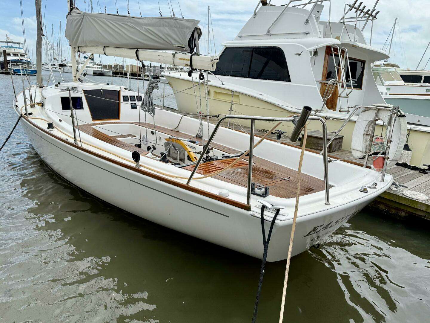 2009 e Sailing Yachts e Sailing Yachts e33 - Image 4
