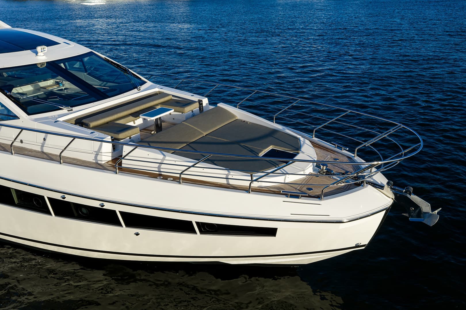 2019 Azimut S7 - Image 13