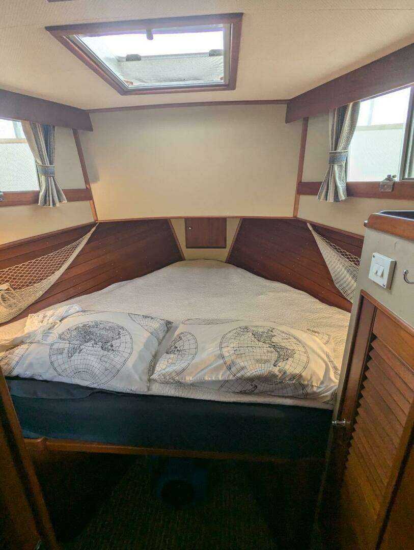 1992 Grand Banks Europa - Image 60