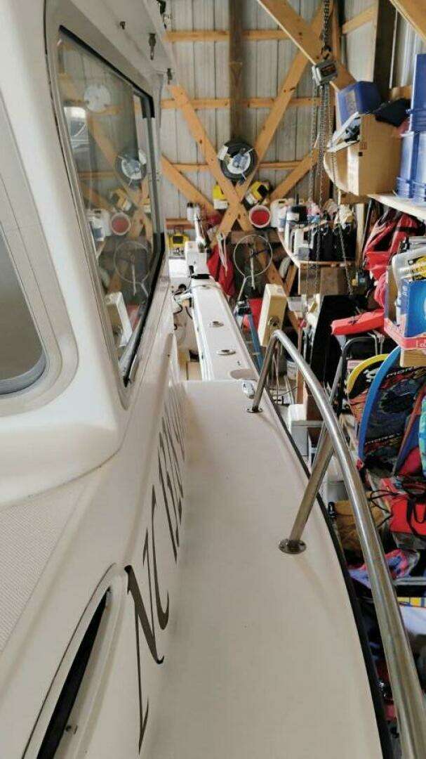 2009 McKee Craft Pilothouse 28 - Image 15