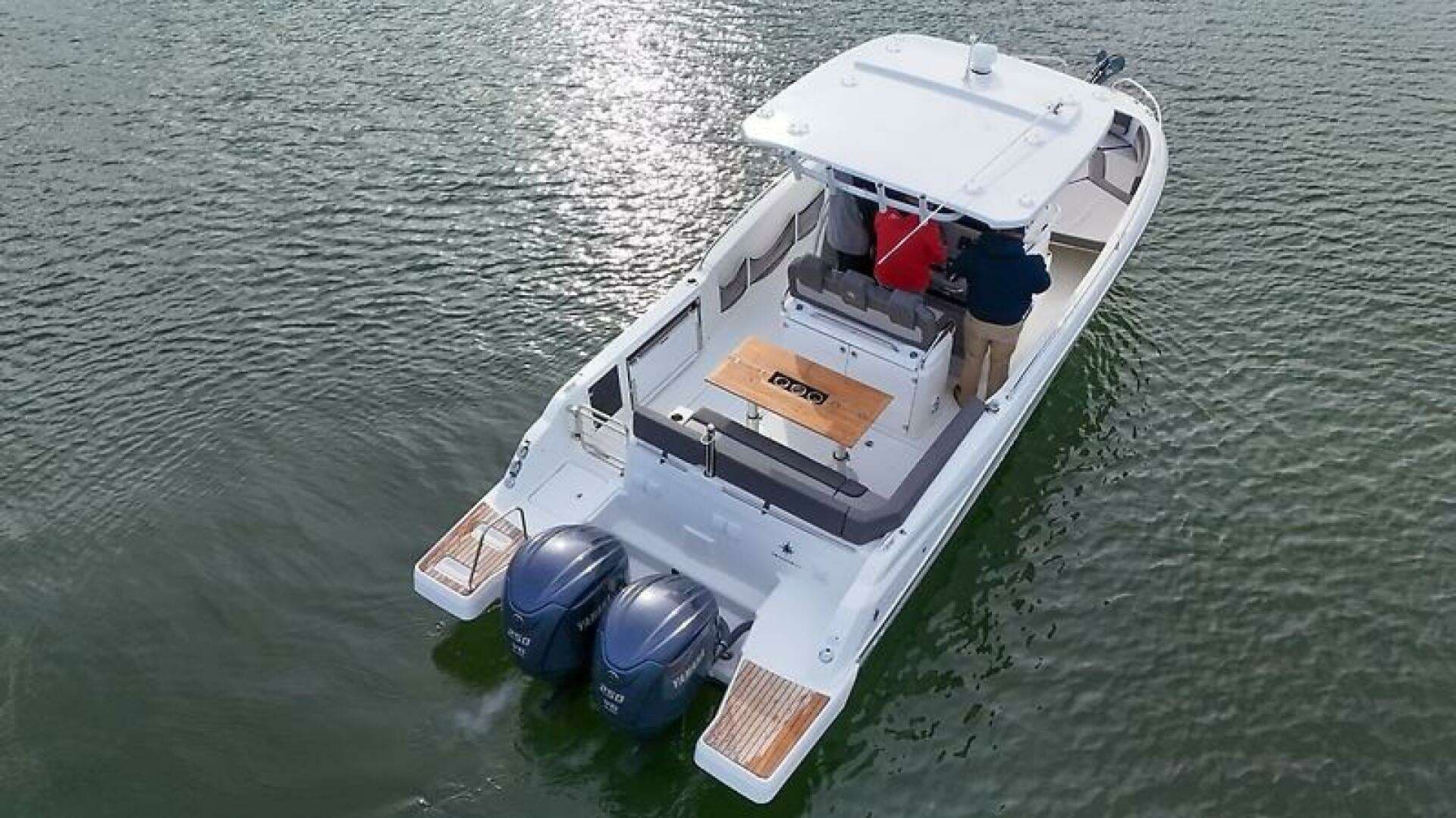 2023 Jeanneau 9.0 CC - Image 3