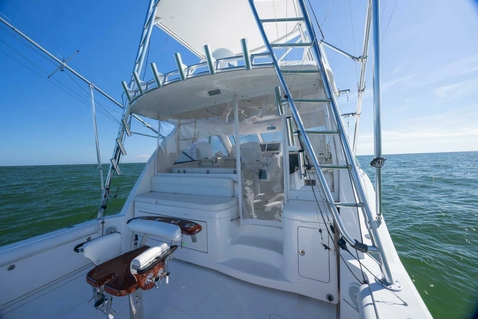 2012 Cabo 40 Express - Image 19
