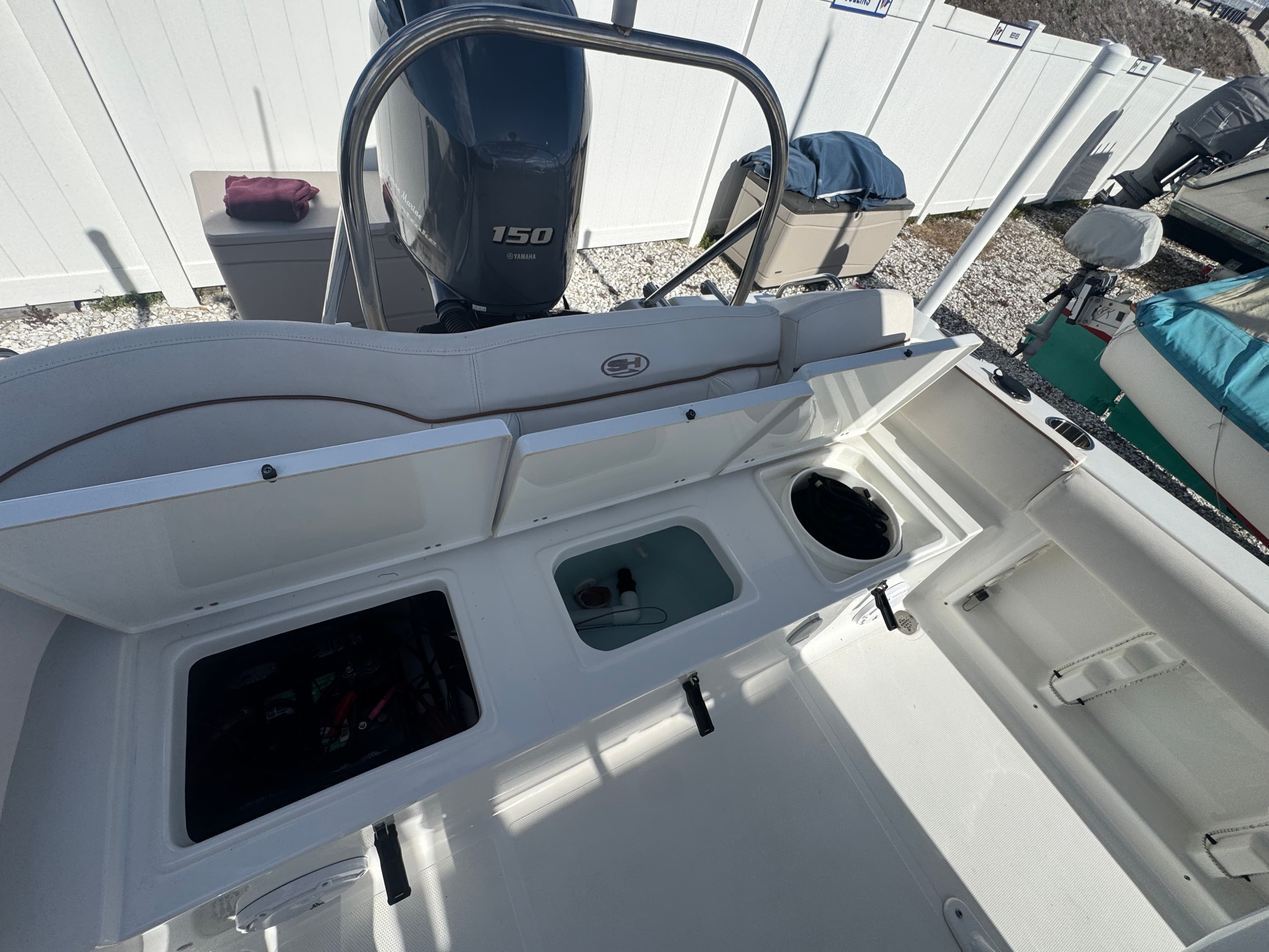 2021 Sea Hunt Ultra 219 - 39