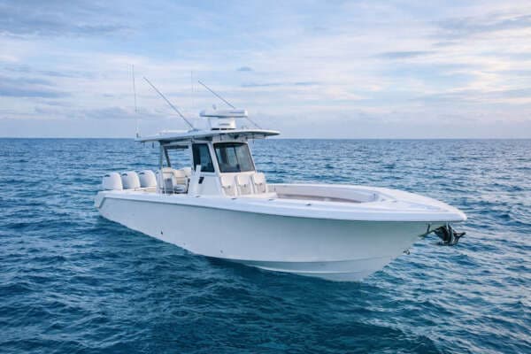 2025 Invincible Open Fisherman - Image 1