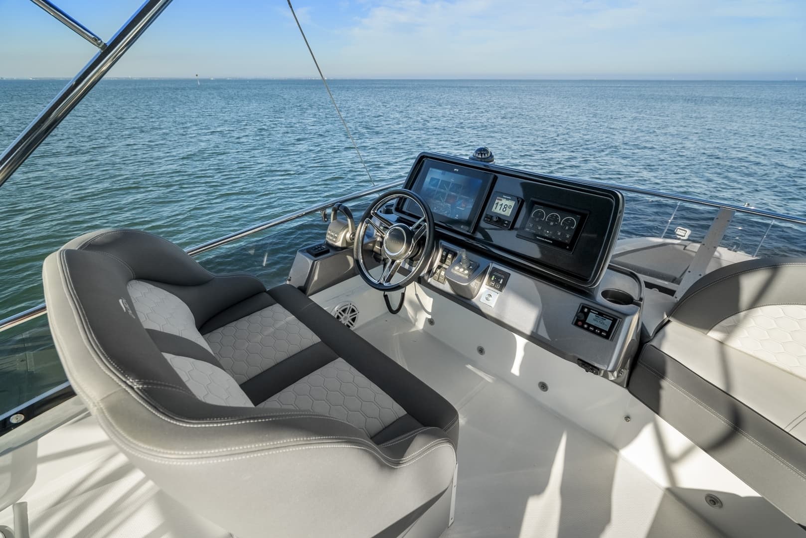 2023 Galeon 400 Flybridge - Image 45