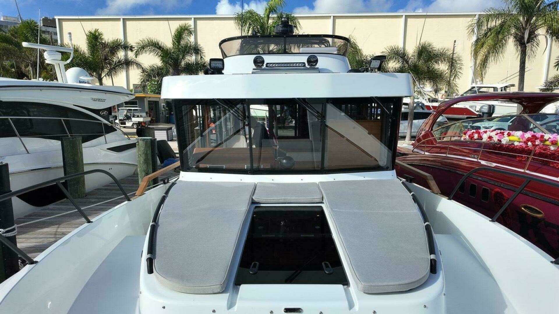 2027 Targa 41 - Image 56