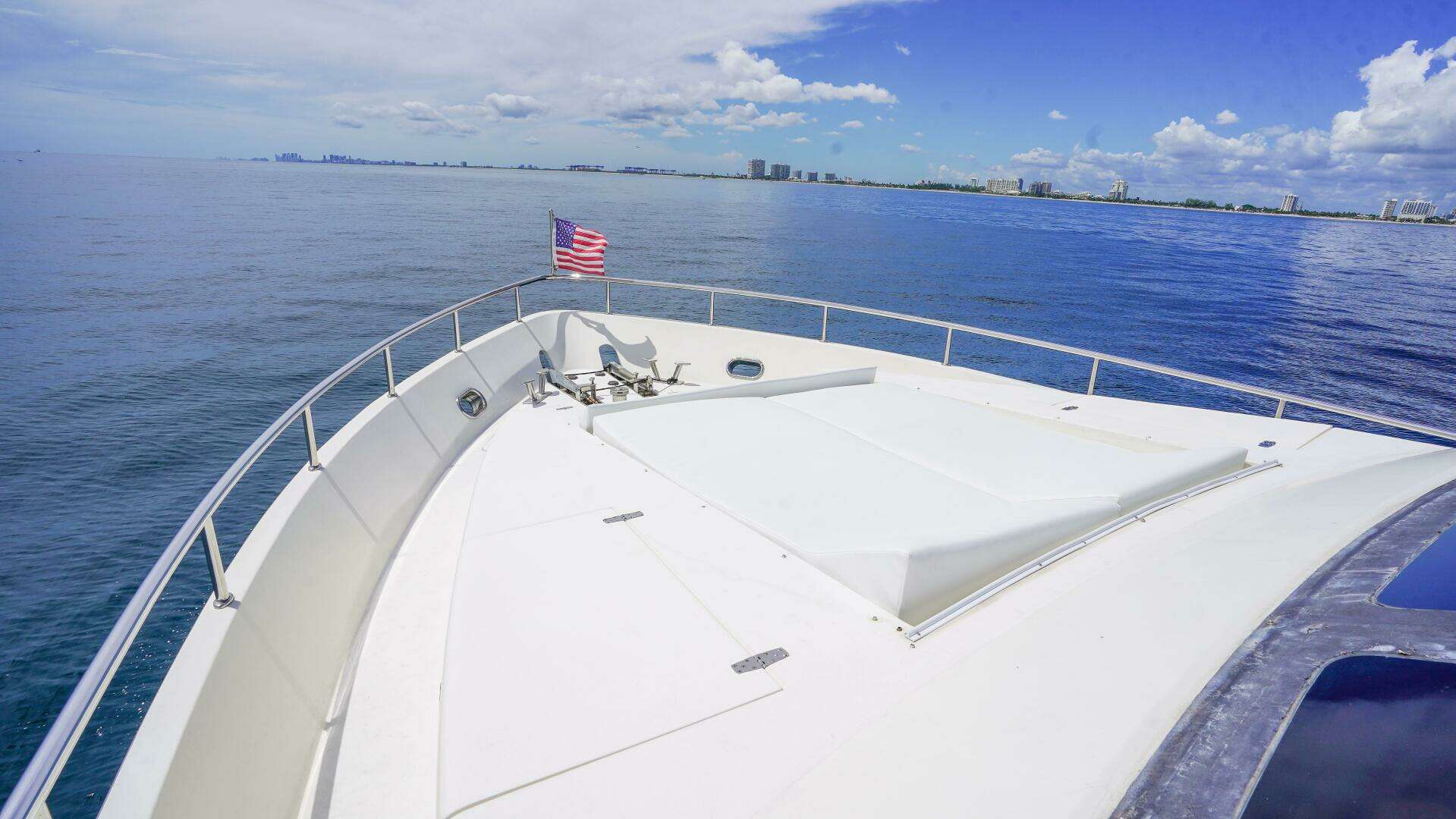 2001 Motor Yacht 82MY - Image 6