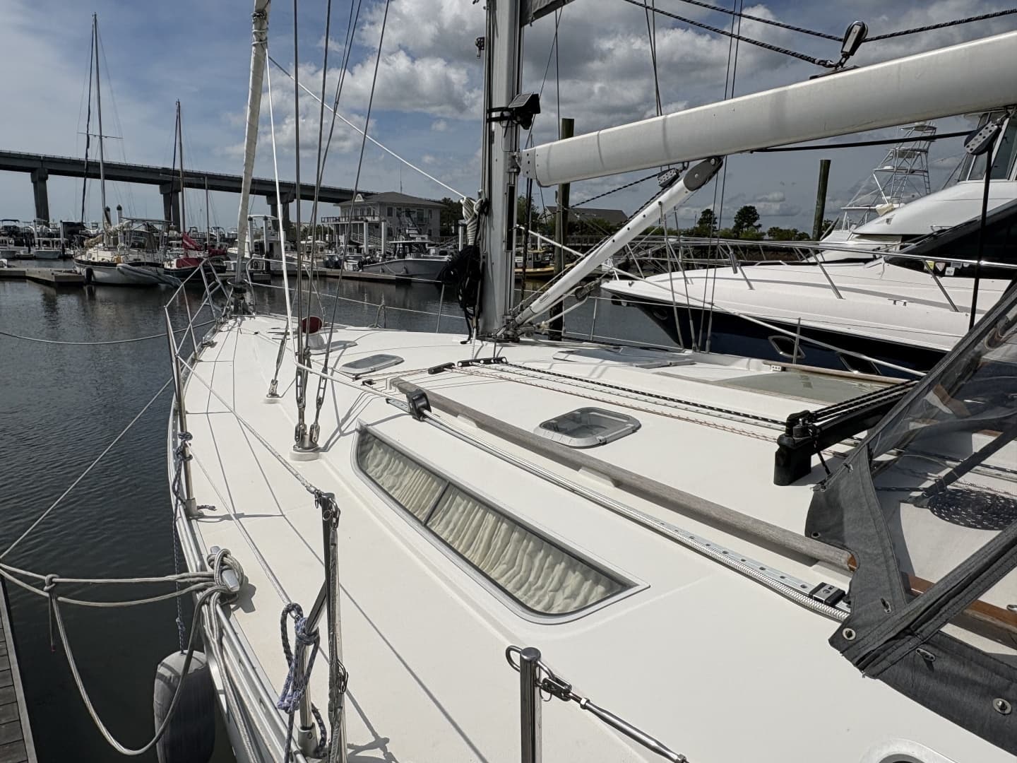 1998 Jeanneau 45.2 - Image 3