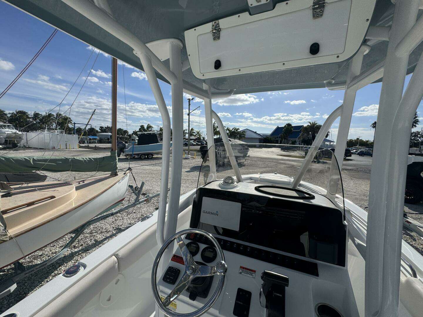 2021 Sea Hunt Ultra 219 - Image 21