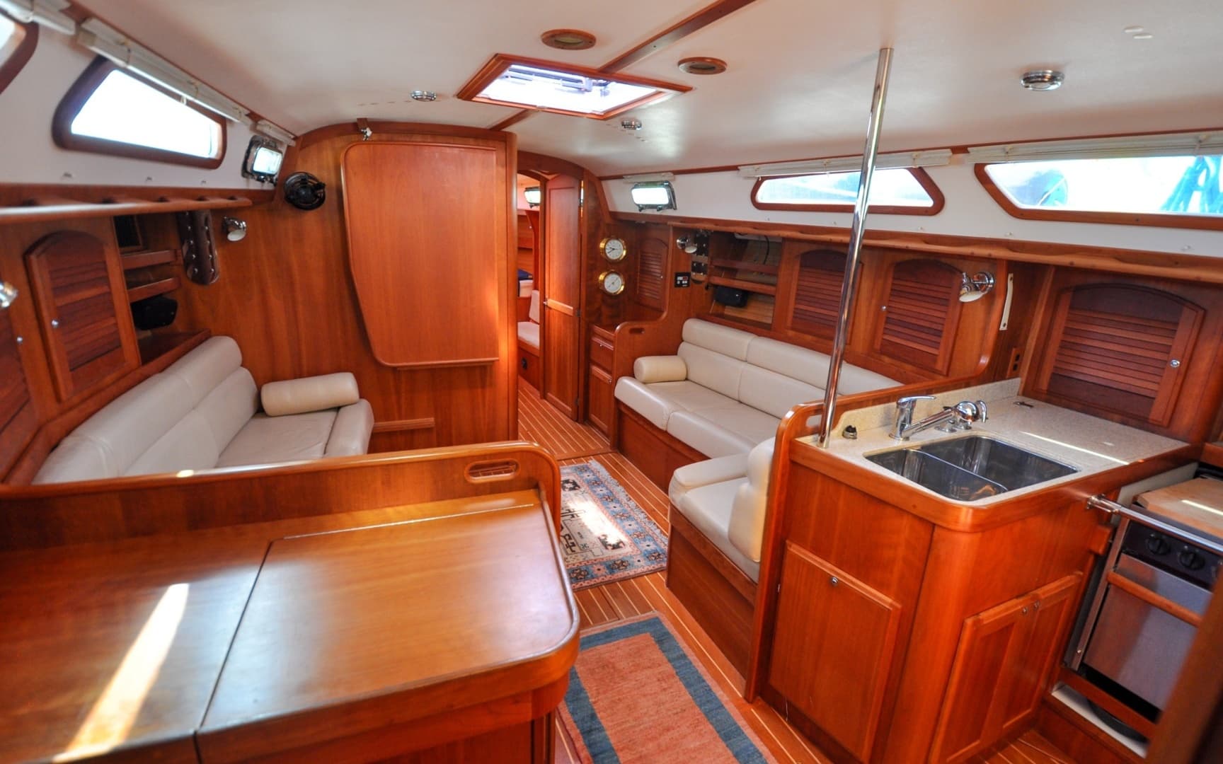 2004 Sabre 426 - Image 111