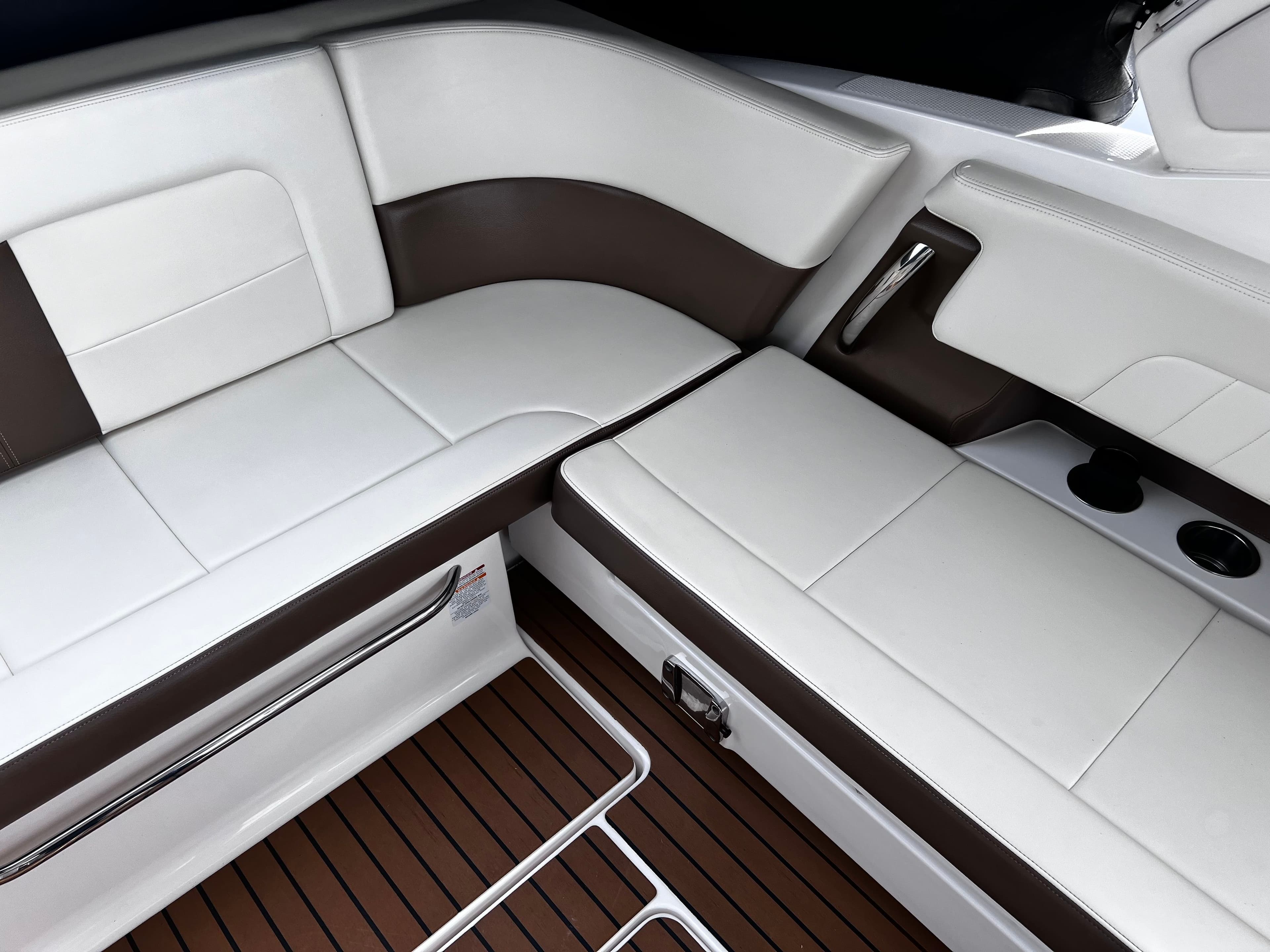 2017 Chaparral 337 SSX - 71