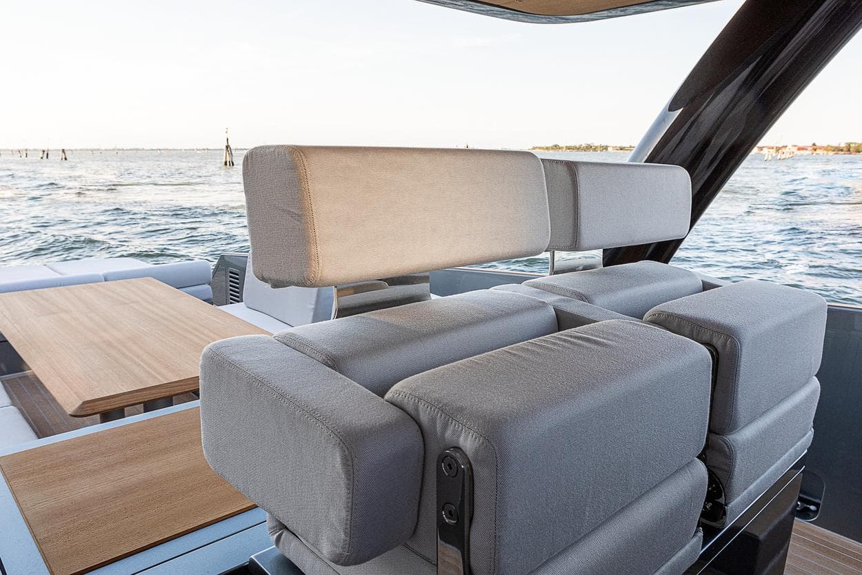 Luxury seating on the 2023 Cantieri di Pisa Tender 50 yacht.