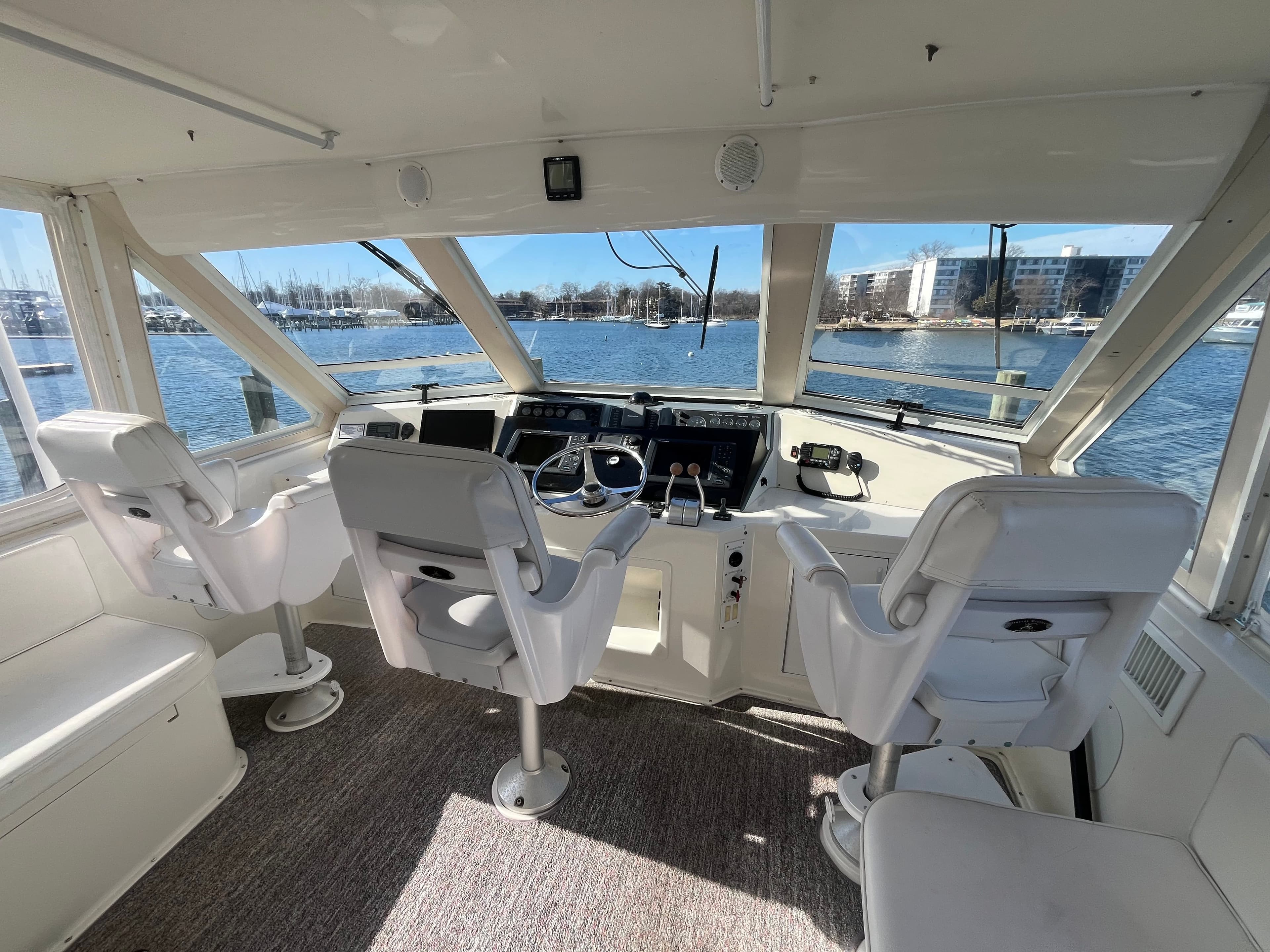 1996 Viking 60 Cockpit Sport Yacht - 33