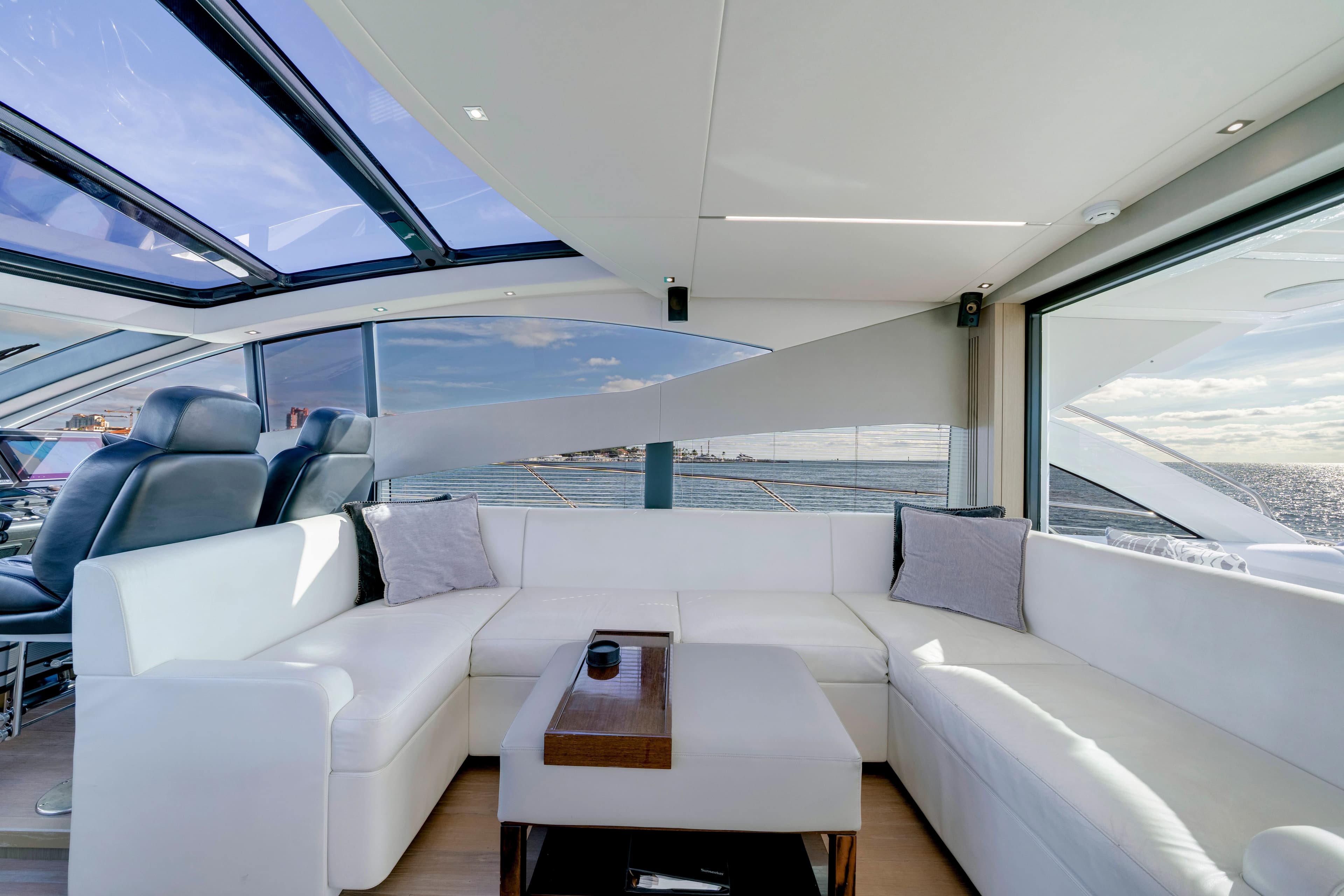 2018 Sunseeker Predator 68 - 43