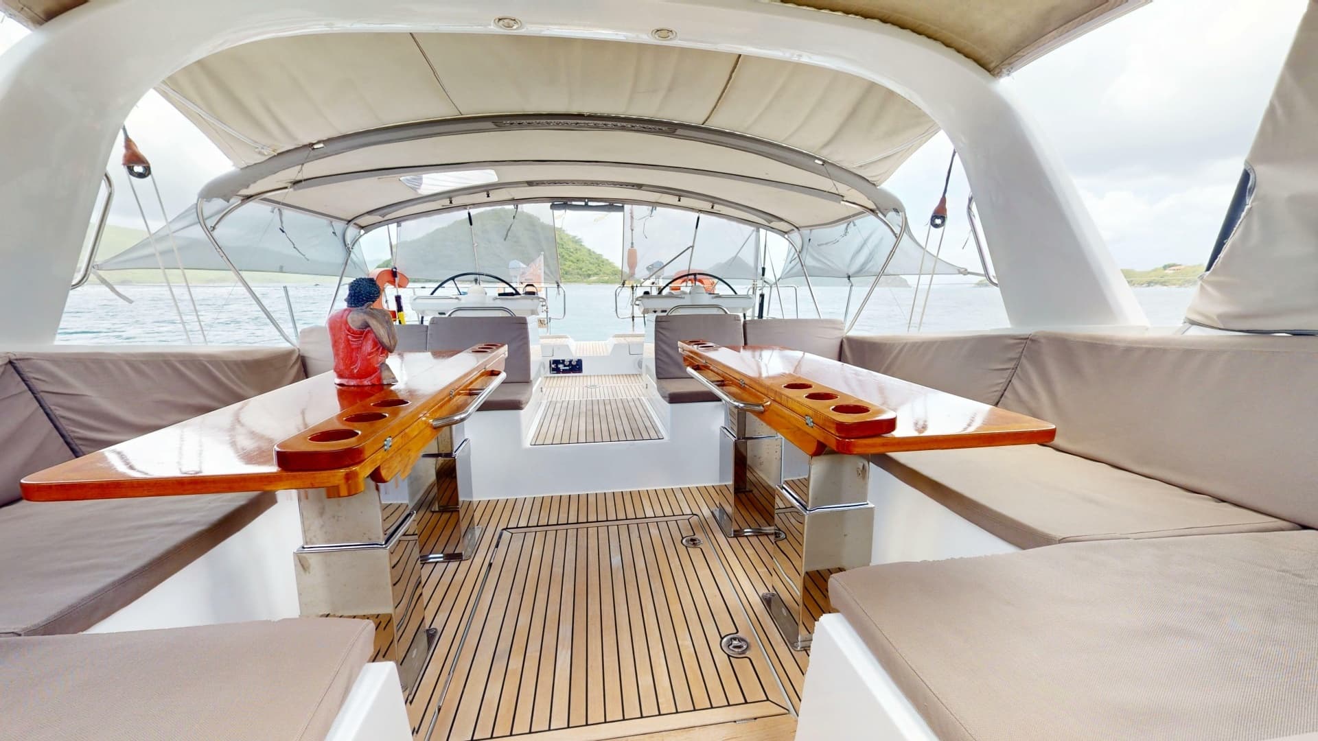 2018 Jeanneau 64 - Image 10