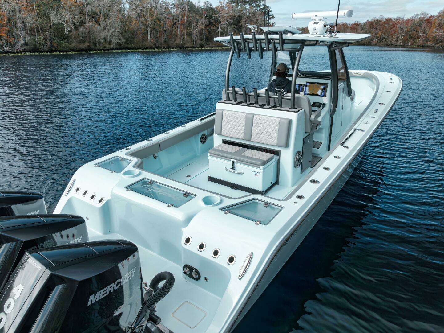 2026 Front Runner 36 Center Console - Image 2