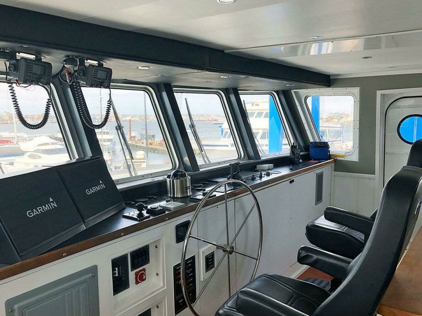 2013 Ocean Voyager 95 Expedition - Image 23
