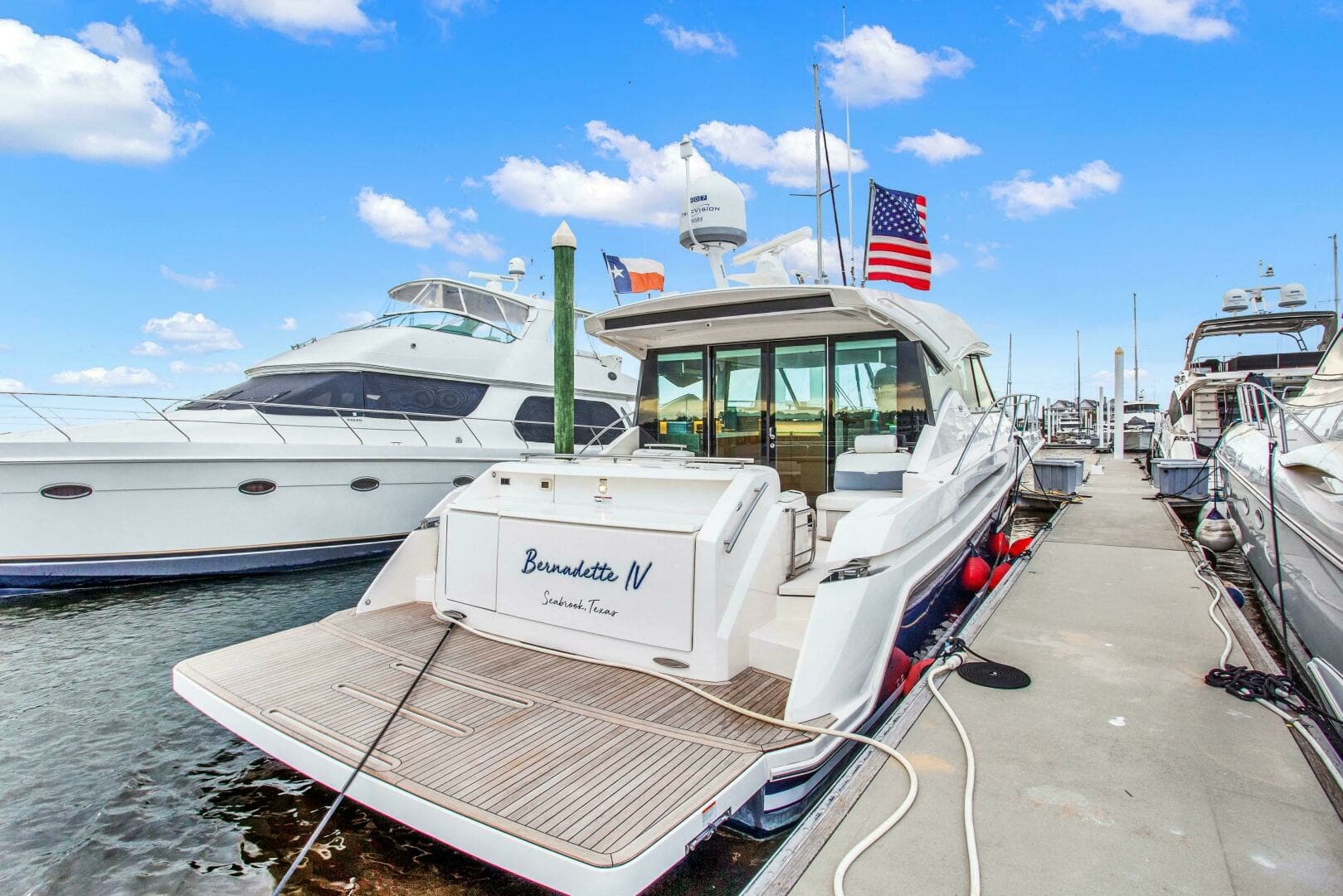 2019 Tiara Yachts 53 Coupe - Image 20