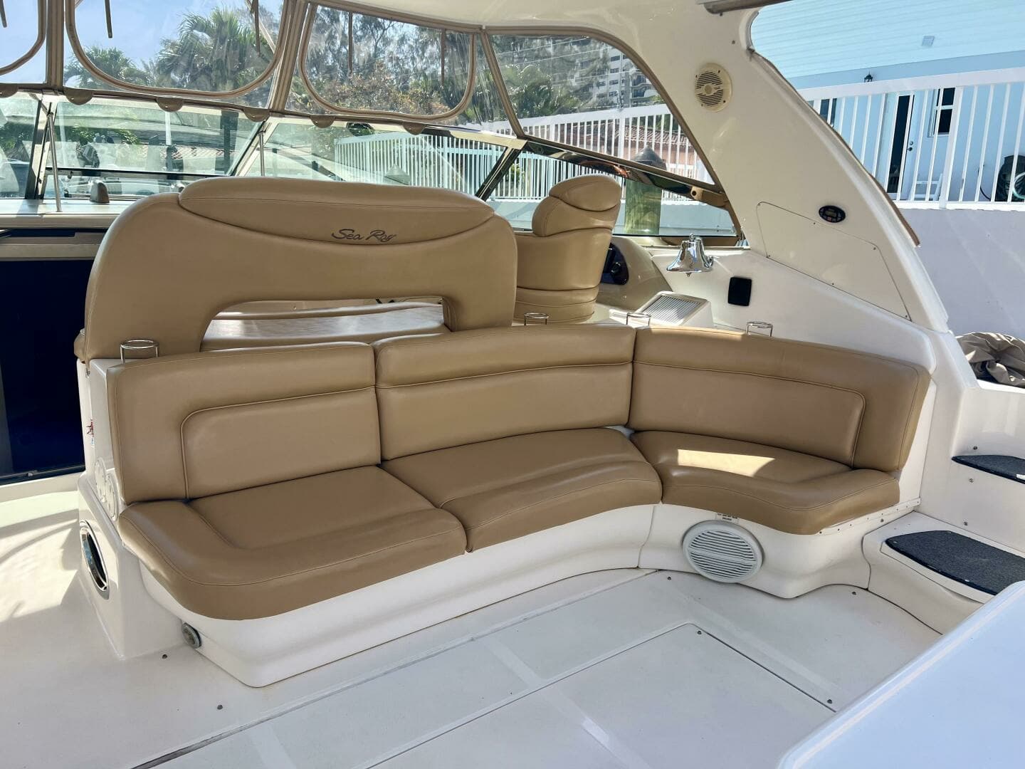 2004 Sea Ray 46 Sundancer - Image 2