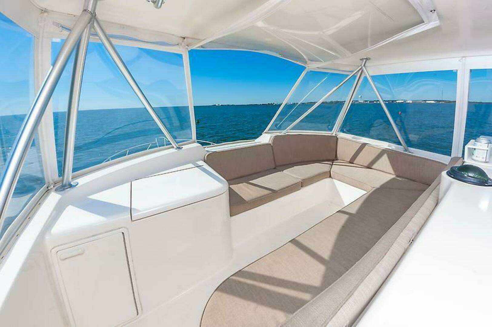2003 Ocean 57 Convertible - Image 21