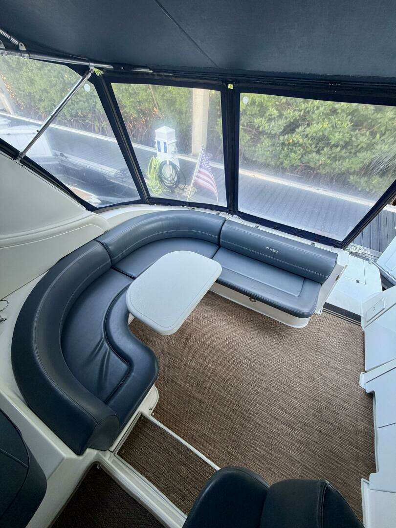 2007 Cruisers Yachts 370 Express - Image 22