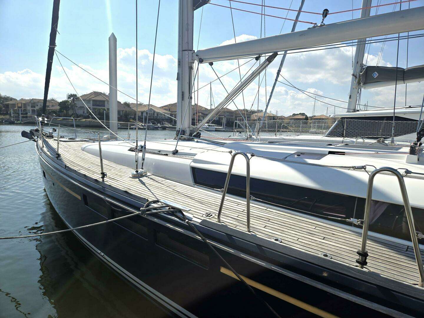 2012 Jeanneau 509 - Image 12
