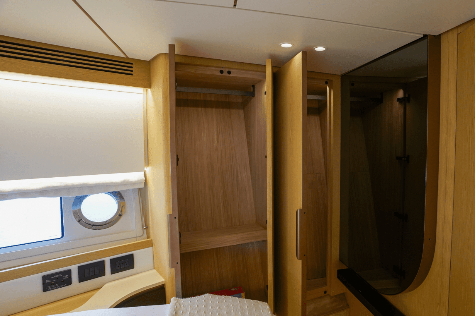 2026 Azimut Fly 62 - Image 48