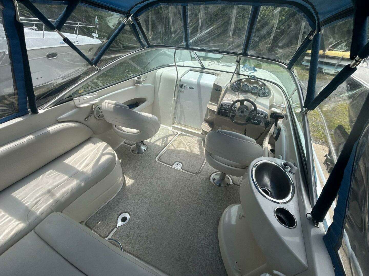 2007 Maxum 2400 SC3 - Image 14