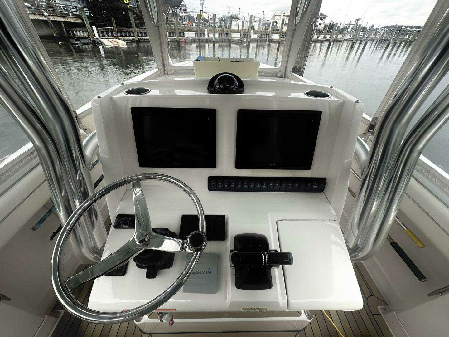 2013 Jupiter Center Console - Image 11