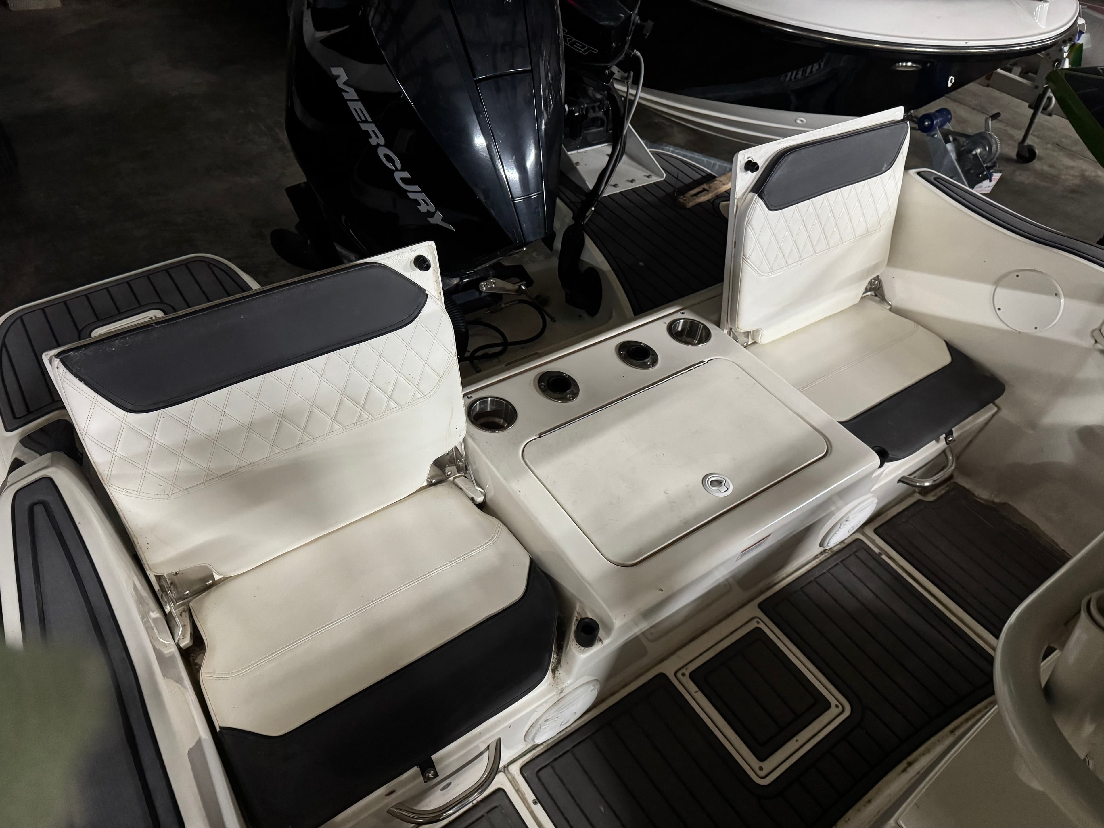 2023 Bayliner Trophy T22CC - 13