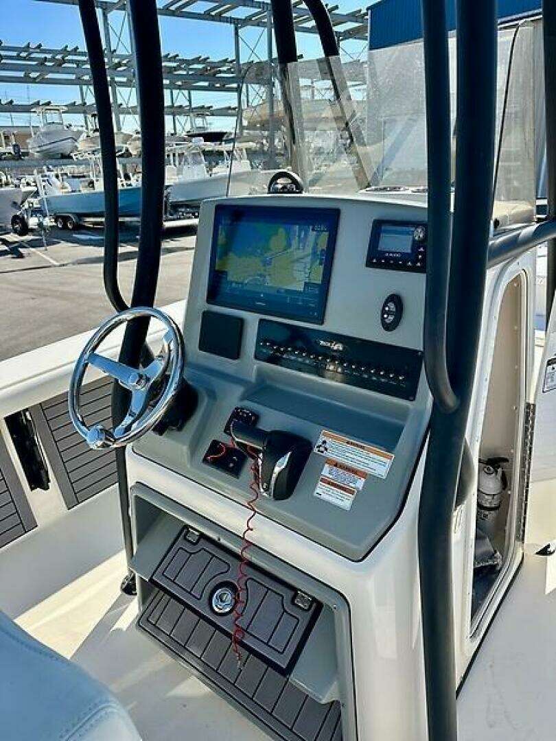 2023 Pathfinder 2700 - Image 22