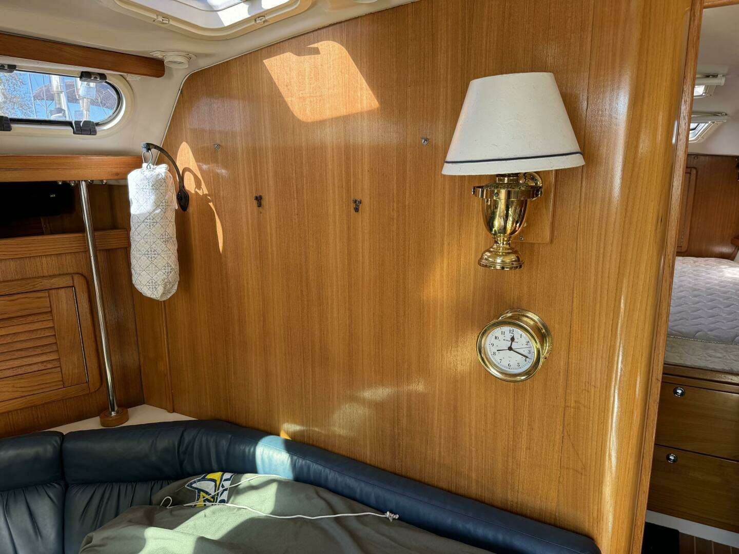 2004 Catalina MK II - Image 35
