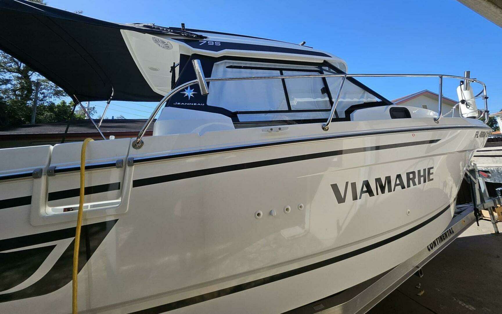 2023 Jeanneau NC795 S2 - Image 3