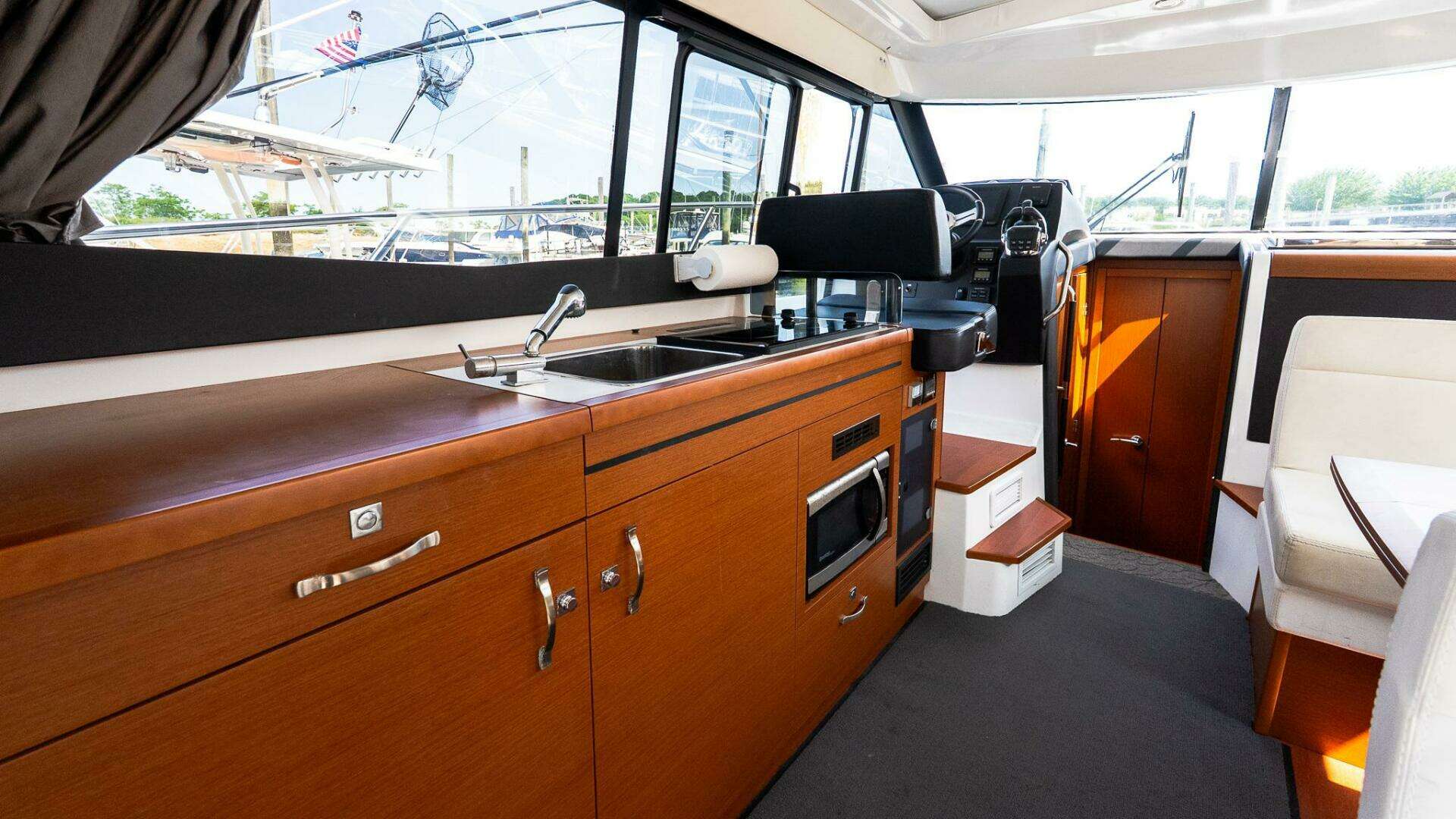 2018 Jeanneau NC 11 - Image 30