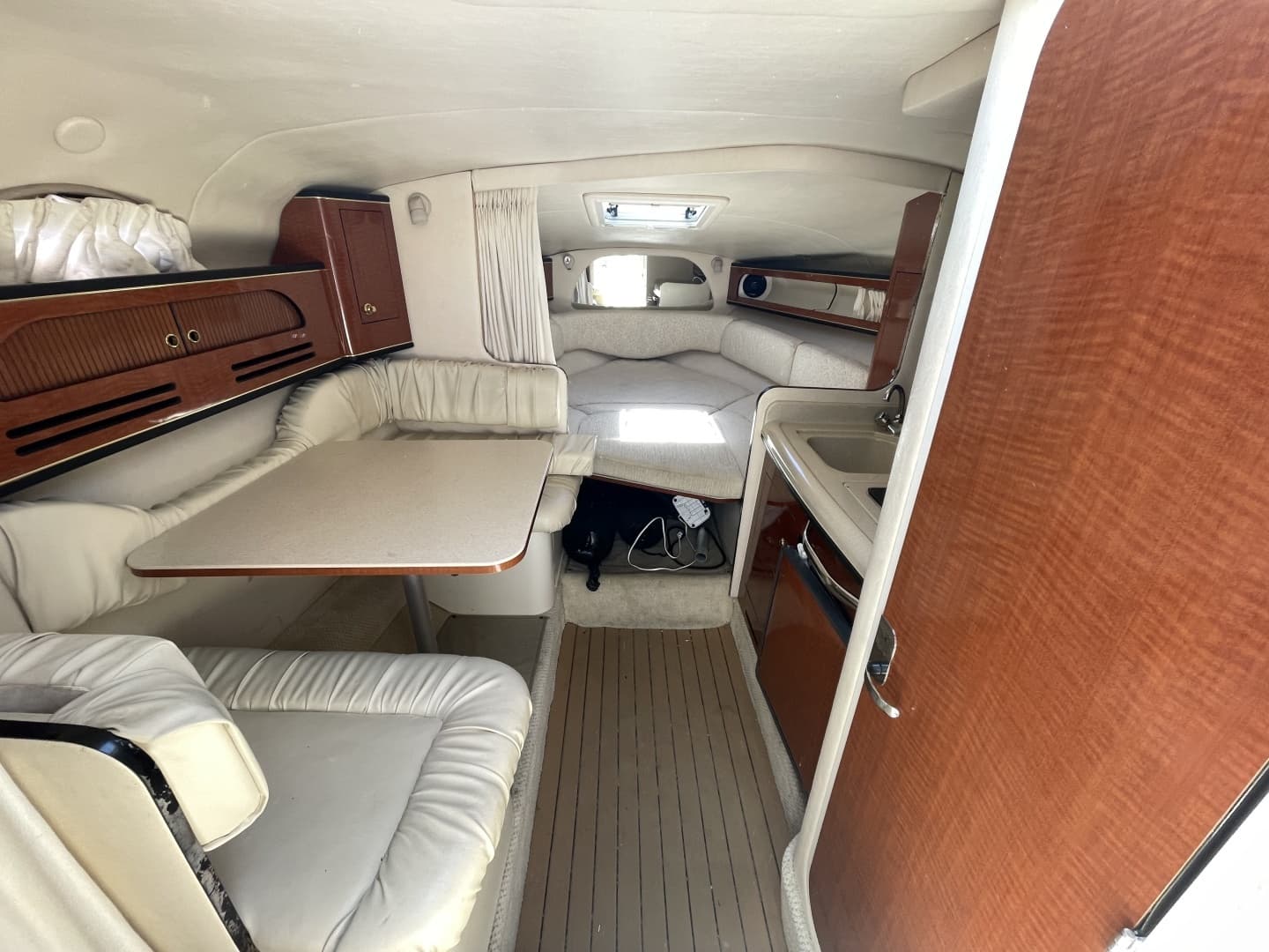 2001 Sea Ray Sundancer 280 - Image 10