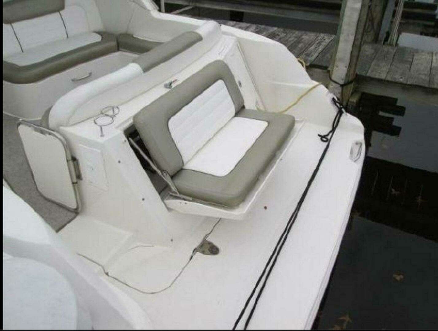 2007 Sea Ray 310 Sundancer - Image 7