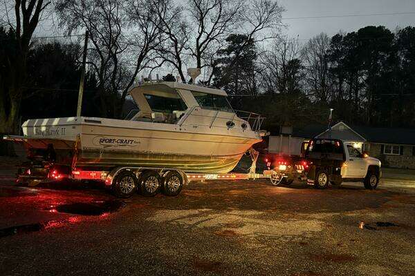 2000 Sport-Craft 272 - Image 1