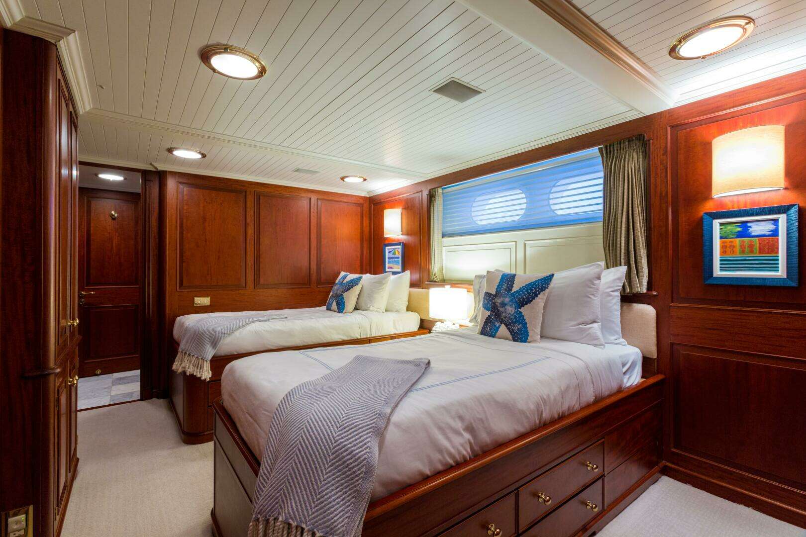 1997 Palmer Johnson Pilothouse - Image 16