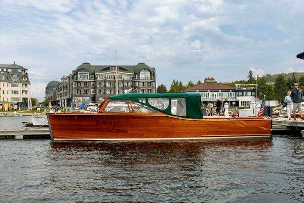 2010 Grand Craft 30 RS Anniversary Edition - Image 1
