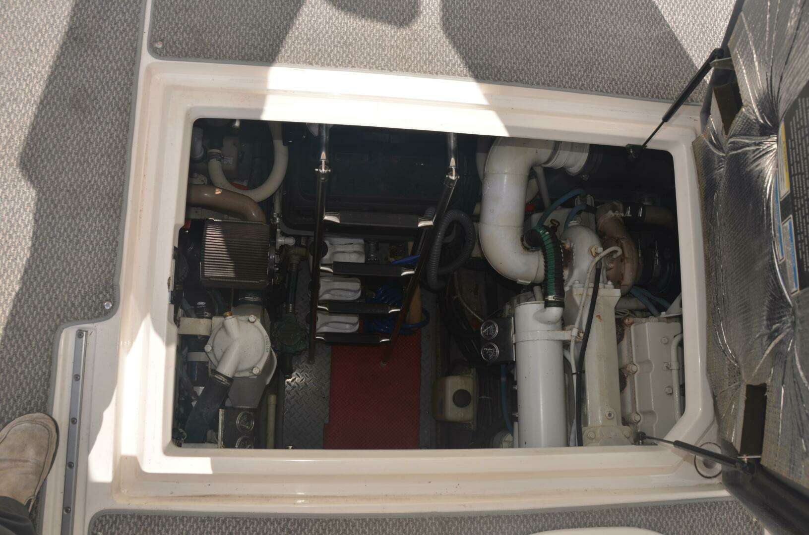 2001 Sea Ray 460 Sundancer - Image 61