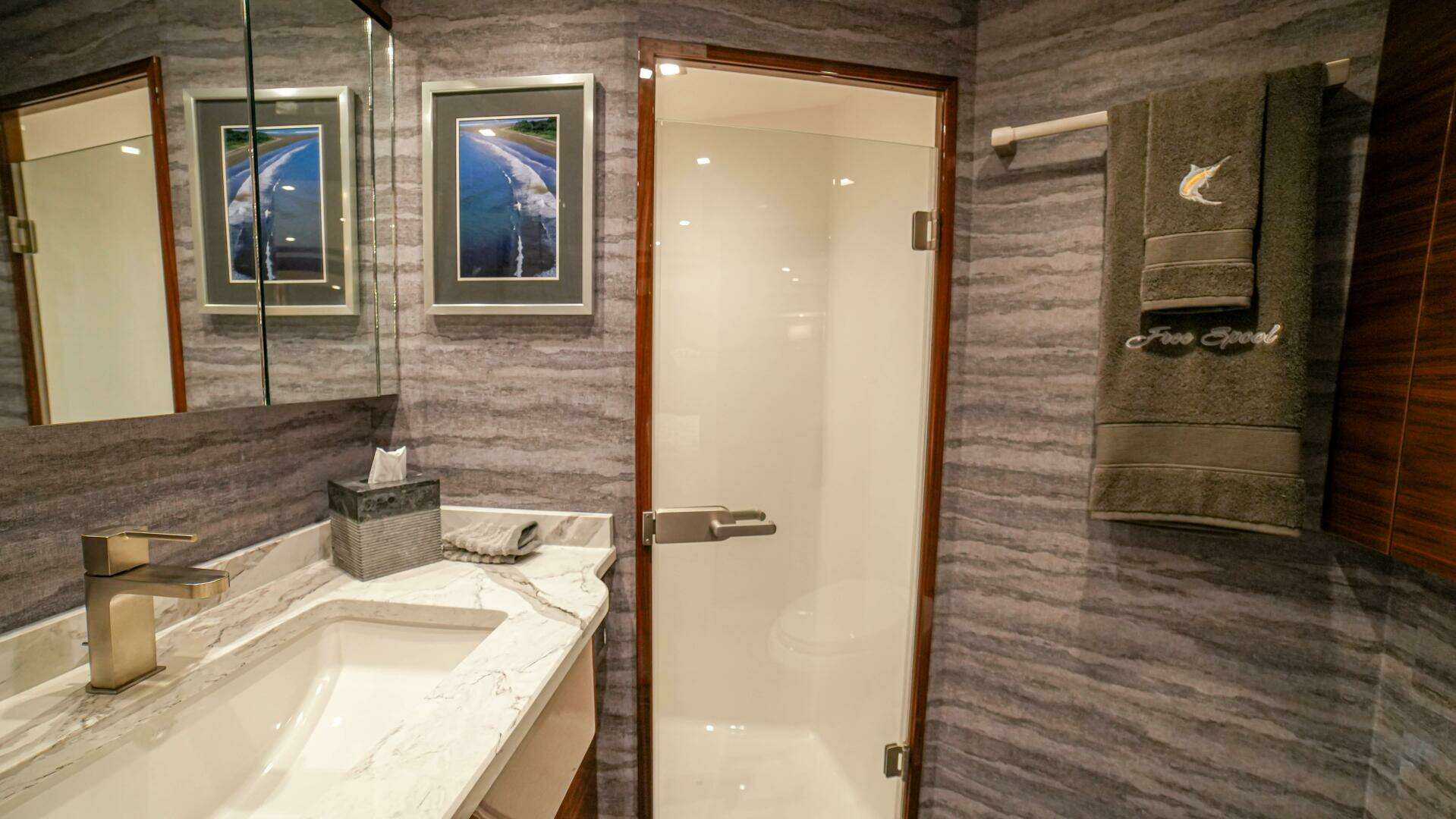 2023 Viking 72 Convertible - Image 87