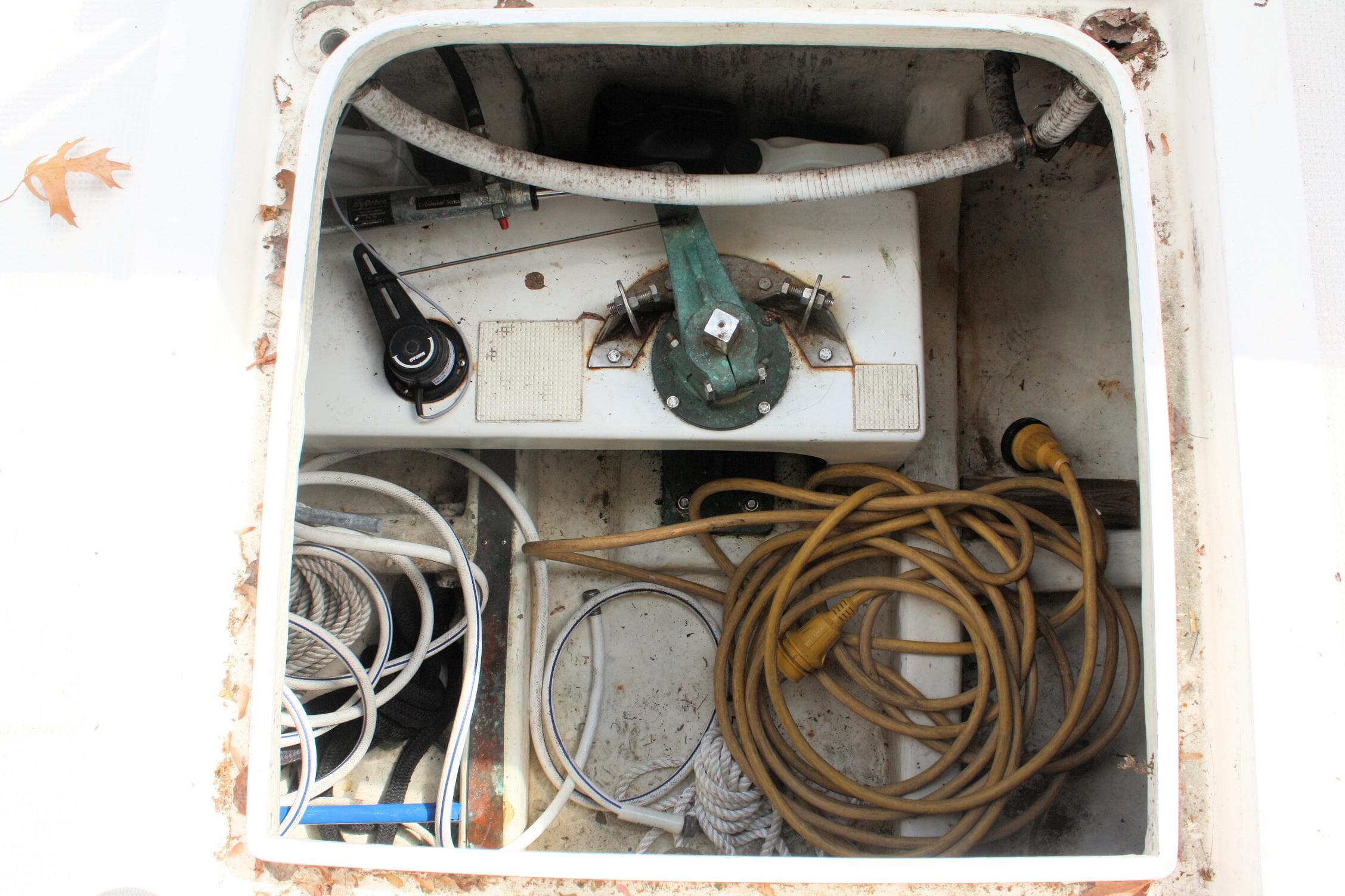 2000 Island Gypsy 32 - 80